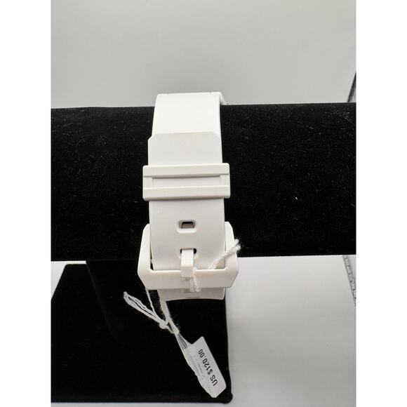 Casio G-Shock Gd-B500 White Digital Bluetooth Step Tracker Watch NWT White main image 6